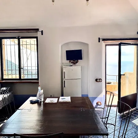 Casa Vacanze A Lea L'Ua Finale Ligure Exterior photo